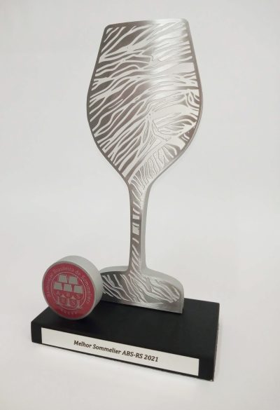 Cavian Brindes - Botons - Chaveiros - Crachás - Displays - Marcador de Páginas - Medalhas - Placas - Plaquetas - Brindes, Personalizados e Troféus em Caxias do Sul