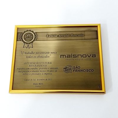 Cavian Brindes - Botons - Chaveiros - Crachás - Displays - Marcador de Páginas - Medalhas - Placas - Plaquetas - Brindes, Personalizados e Troféus em Caxias do Sul