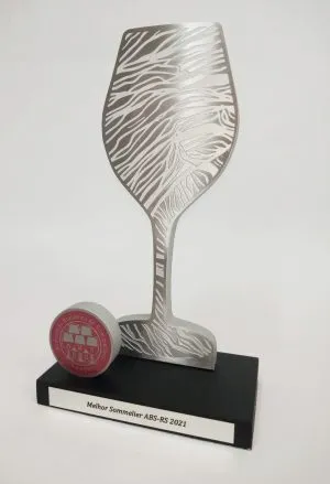 Cavian Brindes - Botons - Chaveiros - Crachás - Displays - Marcador de Páginas - Medalhas - Placas - Plaquetas - Brindes, Personalizados e Troféus em Caxias do Sul